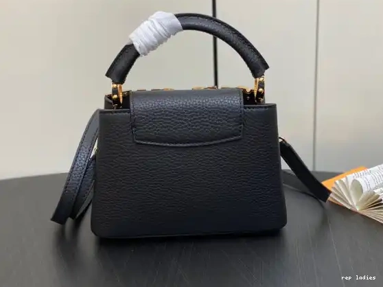 Cheap BB CAPUCINES LOUIS VUITTON 0703